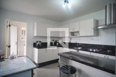 Casa à venda com 207m², 3 quartos e 1 vagaCozinha