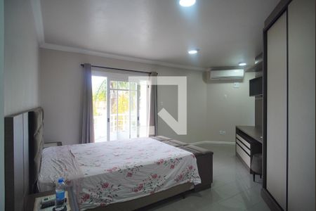 Casa à venda com 207m², 3 quartos e 1 vagaSuíte 2