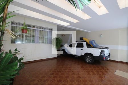 Casa à venda com 160m², 3 quartos e 3 vagas Casa à venda com 160m², 3 quartos e 3 vagasGaragem