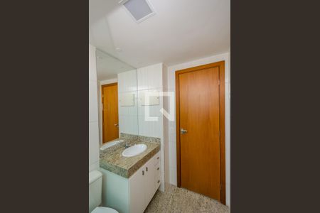 Apartamento para alugar com 178m², 4 quartos e 4 vagasBanheiro Social