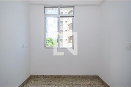 Apartamento para alugar com 178m², 4 quartos e 4 vagasQuarto de Serviço