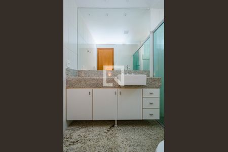 Apartamento para alugar com 178m², 4 quartos e 4 vagasBanheiro da Suíte 2