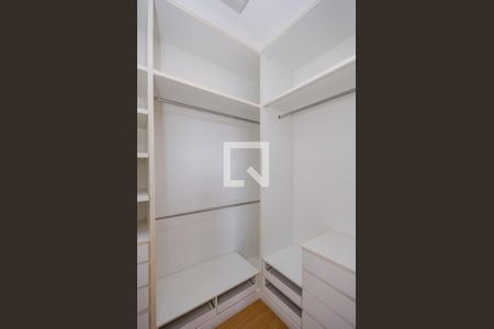 Apartamento para alugar com 178m², 4 quartos e 4 vagasCloset da suíte