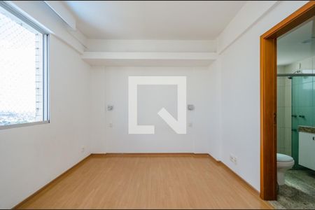 Apartamento para alugar com 178m², 4 quartos e 4 vagasSuíte
