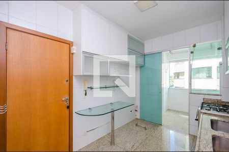 Apartamento para alugar com 178m², 4 quartos e 4 vagasCozinha