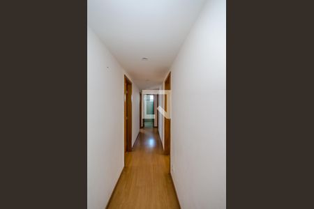 Apartamento para alugar com 178m², 4 quartos e 4 vagasCorredor