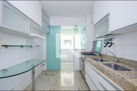 Apartamento para alugar com 178m², 4 quartos e 4 vagasCozinha