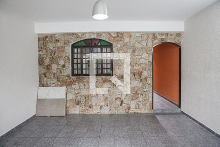 Casa à venda com 175m², 3 quartos e 2 vagasGaragem