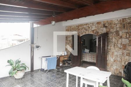 Casa à venda com 175m², 3 quartos e 2 vagasVaranda Quarto 1