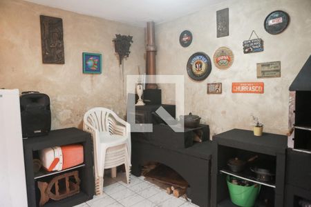 Casa à venda com 175m², 3 quartos e 2 vagasQuintal - Churrasqueira 