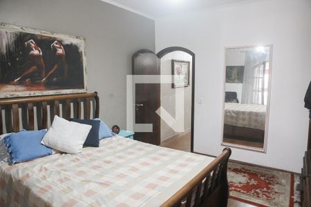 Casa à venda com 175m², 3 quartos e 2 vagasQuarto 1