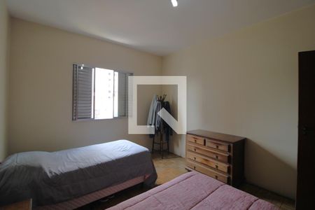 Casa à venda com 262m², 3 quartos e 2 vagasQuarto 1