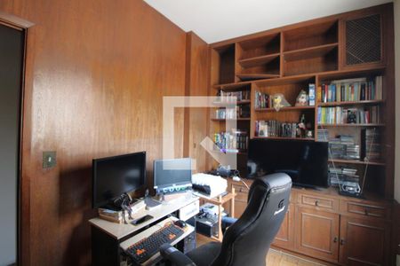 Casa à venda com 262m², 3 quartos e 2 vagasQuarto 2