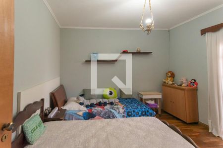 Casa à venda com 200m², 3 quartos e 2 vagas Casa à venda com 200m², 3 quartos e 2 vagasQuarto 2