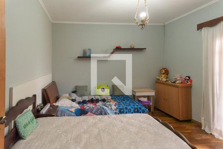 Casa à venda com 200m², 3 quartos e 2 vagas Casa à venda com 200m², 3 quartos e 2 vagasQuarto 2