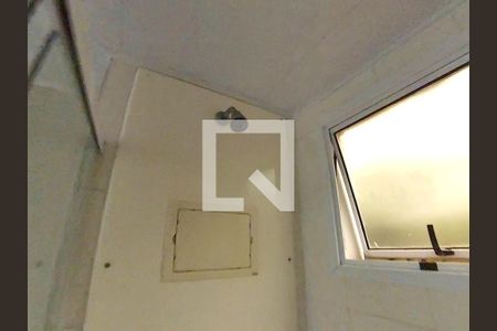 Apartamento à venda com 65m², 2 quartos e 1 vaga Apartamento à venda com 65m², 2 quartos e 1 vagaBanheiro Suíte