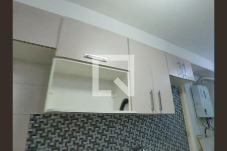 Apartamento à venda com 65m², 2 quartos e 1 vaga Apartamento à venda com 65m², 2 quartos e 1 vagaCozinha - Armário
