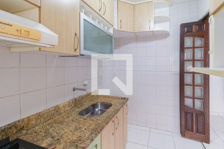 Apartamento à venda com 57m², 2 quartos e 1 vagaCozinha e área de serviço