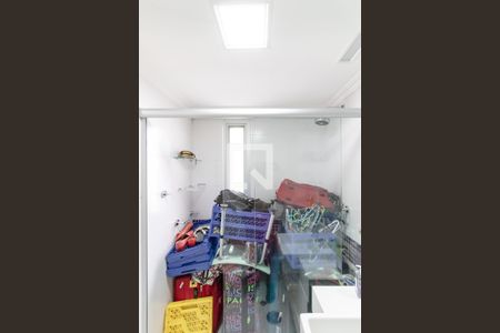 Apartamento à venda com 128m², 3 quartos e 1 vaga Apartamento à venda com 128m², 3 quartos e 1 vagaBanheiro