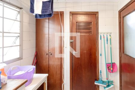 Apartamento à venda com 128m², 3 quartos e 1 vaga Apartamento à venda com 128m², 3 quartos e 1 vagaÁrea de Serviço