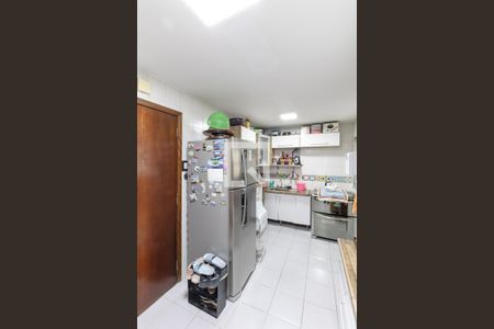 Apartamento à venda com 128m², 3 quartos e 1 vaga Apartamento à venda com 128m², 3 quartos e 1 vagaCozinha