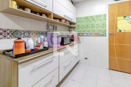 Apartamento à venda com 128m², 3 quartos e 1 vaga Apartamento à venda com 128m², 3 quartos e 1 vagaCozinha