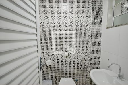 Casa à venda com 150m², 2 quartos e sem vagaBanheiro de Serviço