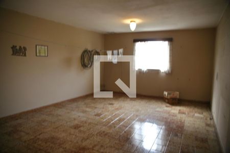 Casa para alugar com 370m², 3 quartos e 6 vagasGaragem