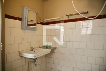 Casa para alugar com 370m², 3 quartos e 6 vagasBanheiro de serviço 1