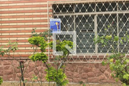 Casa para alugar com 370m², 3 quartos e 6 vagasDetalhe Fachada