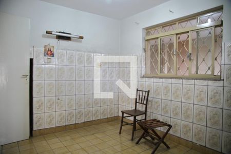 Casa para alugar com 370m², 3 quartos e 6 vagasDispensa/ depósito