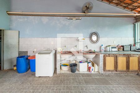 Casa à venda com 250m², 5 quartos e 4 vagasÁrea de Serviço