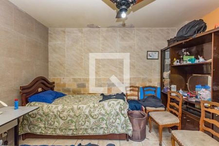 Casa à venda com 250m², 5 quartos e 4 vagasQuarto de Serviço