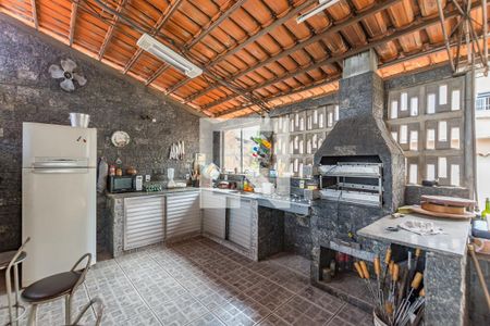 Casa à venda com 250m², 5 quartos e 4 vagasVaranda 