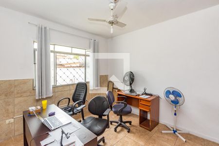 Casa à venda com 250m², 5 quartos e 4 vagasQuarto 4