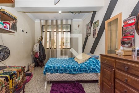 Casa à venda com 250m², 5 quartos e 4 vagasQuarto 2