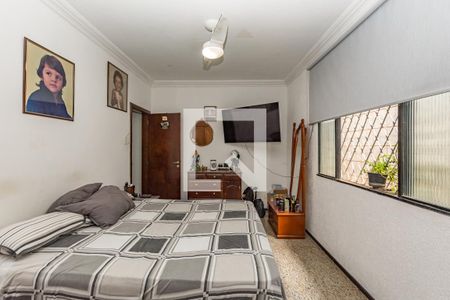 Casa à venda com 250m², 5 quartos e 4 vagasQuarto 3