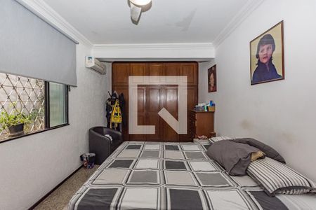 Casa à venda com 250m², 5 quartos e 4 vagasQuarto 3