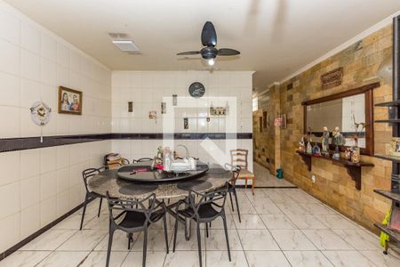 Casa à venda com 250m², 5 quartos e 4 vagasCopa