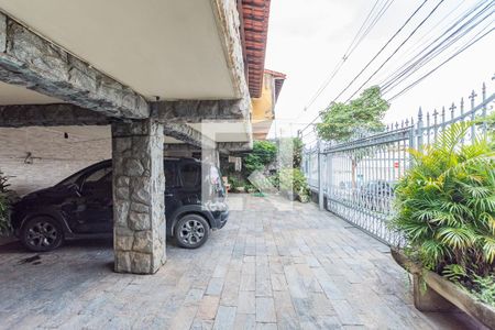 Casa à venda com 250m², 5 quartos e 4 vagasGaragem