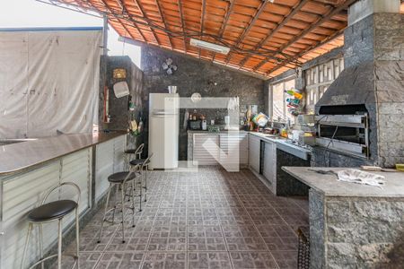 Casa à venda com 250m², 5 quartos e 4 vagasVaranda 