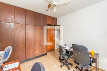 Casa à venda com 250m², 5 quartos e 4 vagasQuarto 4