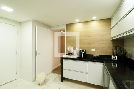 Apartamento à venda com 150m², 4 quartos e 4 vagasCozinha