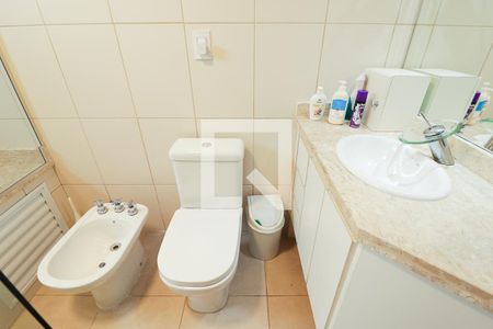 Apartamento à venda com 150m², 4 quartos e 4 vagasBanheiro da Suíte 3