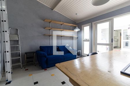 Casa à venda com 90m², 2 quartos e 1 vaga Casa à venda com 90m², 2 quartos e 1 vagaAteliê