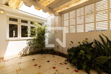 Casa à venda com 90m², 2 quartos e 1 vaga Casa à venda com 90m², 2 quartos e 1 vagaGaragem