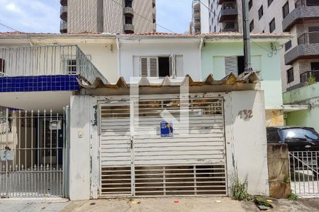 Casa à venda com 90m², 2 quartos e 1 vaga Casa à venda com 90m², 2 quartos e 1 vagaFachada