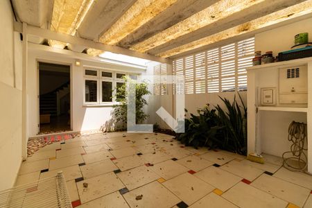 Casa à venda com 90m², 2 quartos e 1 vaga Casa à venda com 90m², 2 quartos e 1 vagaGaragem