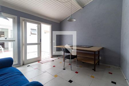 Casa à venda com 90m², 2 quartos e 1 vaga Casa à venda com 90m², 2 quartos e 1 vagaAteliê