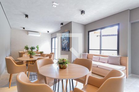 Apartamento à venda com 64m², 2 quartos e 2 vagas Apartamento à venda com 64m², 2 quartos e 2 vagasÁrea comum - Salão de festas